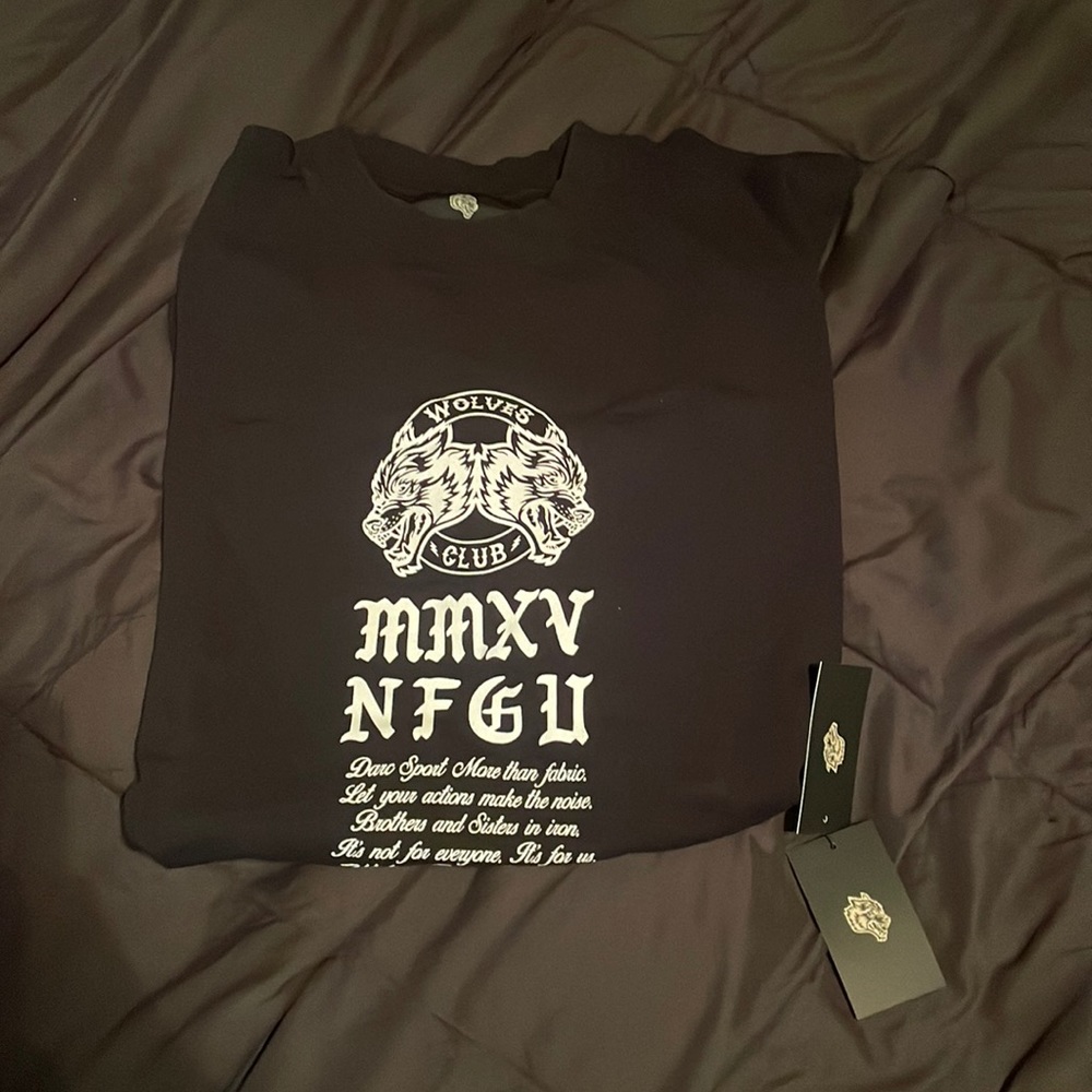 darcsport the spider web tee